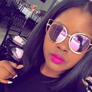 Meet your Posher, Marguerite